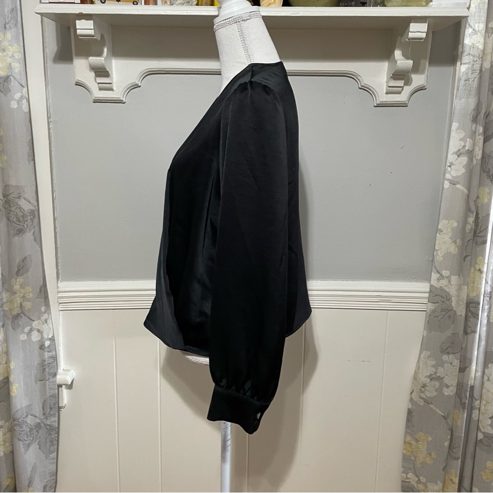 Karen Kane Drape Front Satin Top in Black Size L (NWT) - Picture 4 of 8